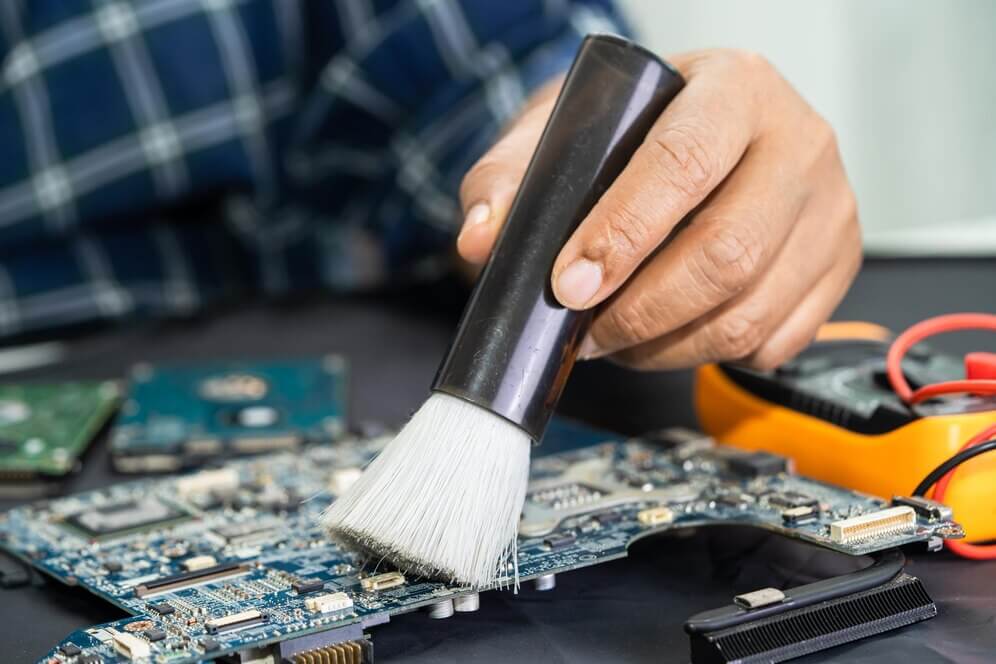 laptop internal cleaning