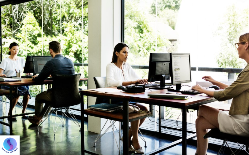 Natural lighting in office renovation